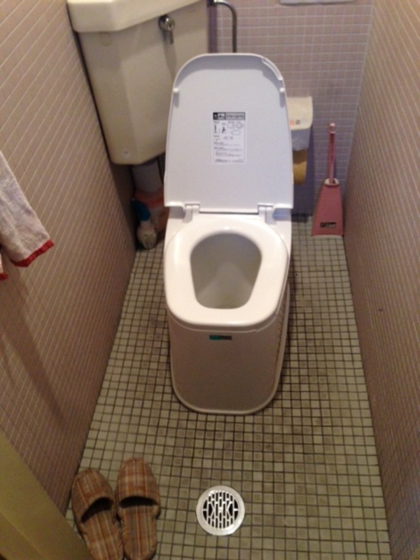 CHAMP'S GYM｜ブログ：2014年5月02日 （金） 『和式トイレを洋式に』